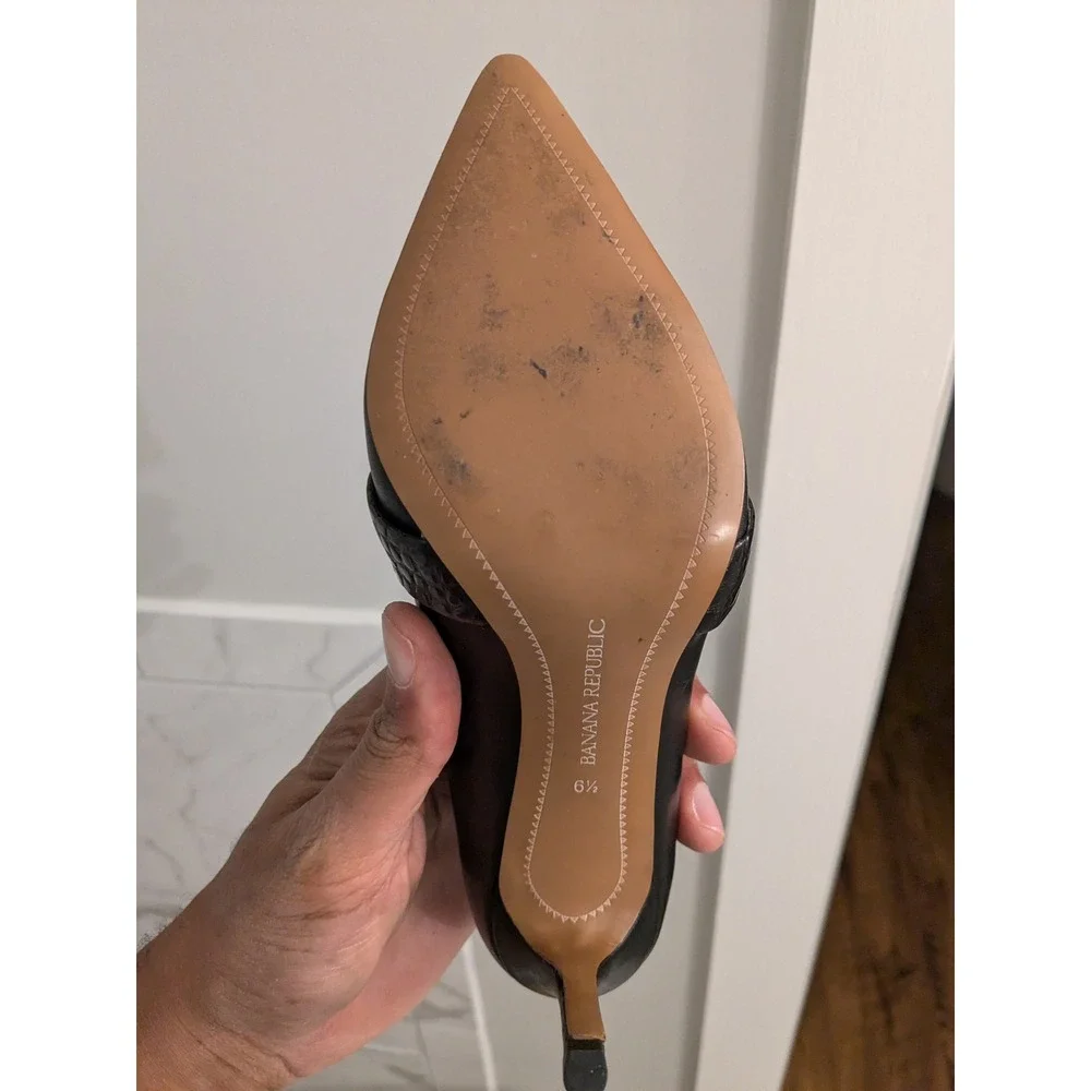 Banana Republic Black Leather Croc Embossed Pointed Toe Stiletto Heels Women 6.5